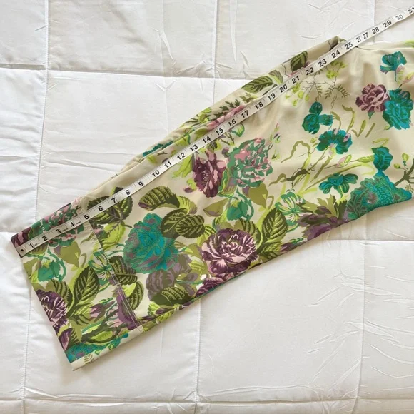 J CREW Collection Pull On Crop Pant in Ratti Leafy Floral Satin Flowy Size 0 - Picture 10 of 13